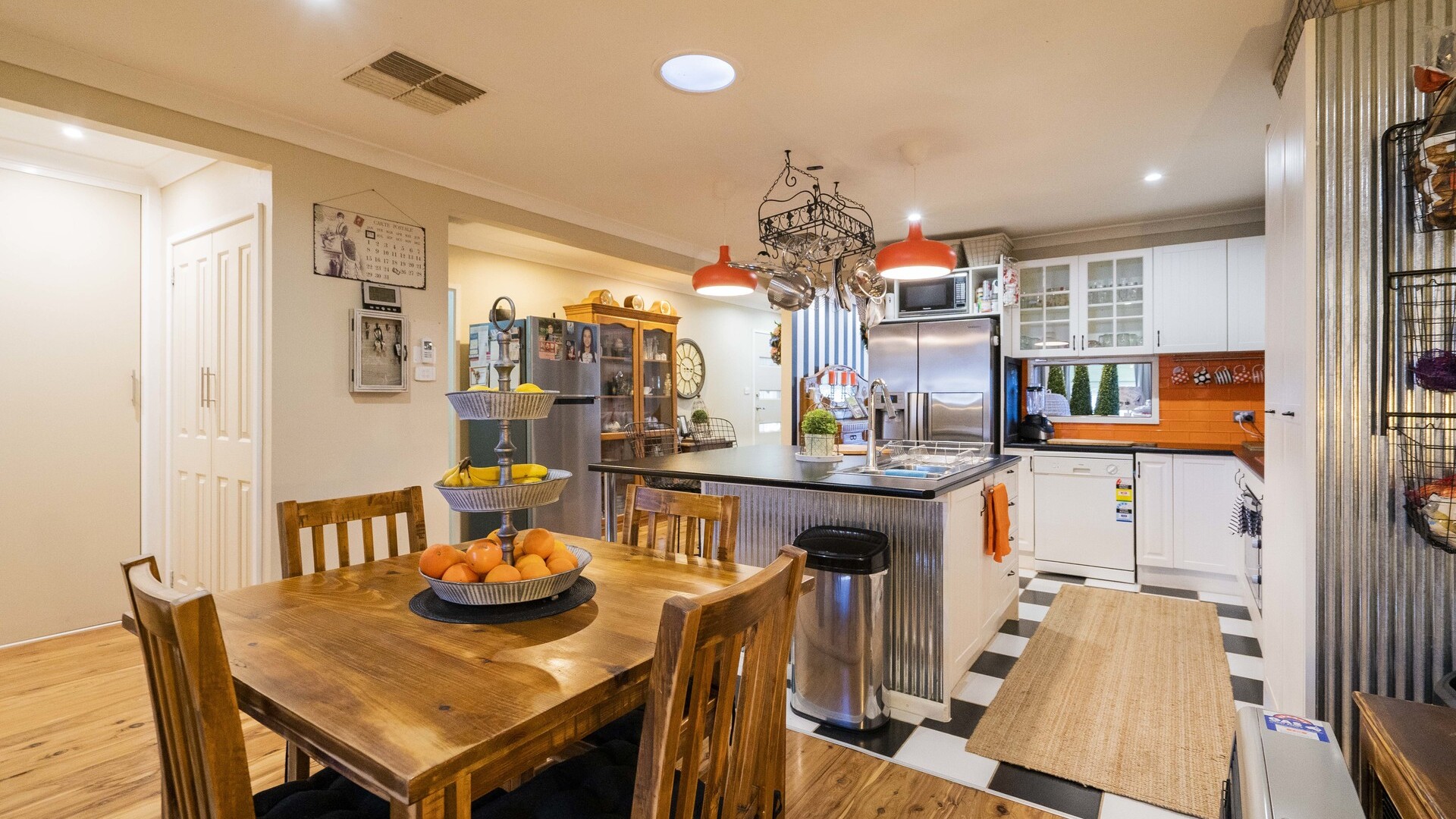 8 Whitton Street, Narrandera NSW 2700 - photo 10