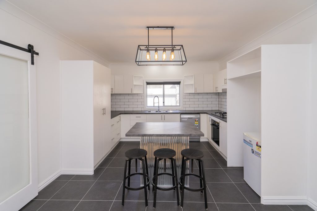 63 Twynam Street, Narrandera NSW 2700 - photo 5