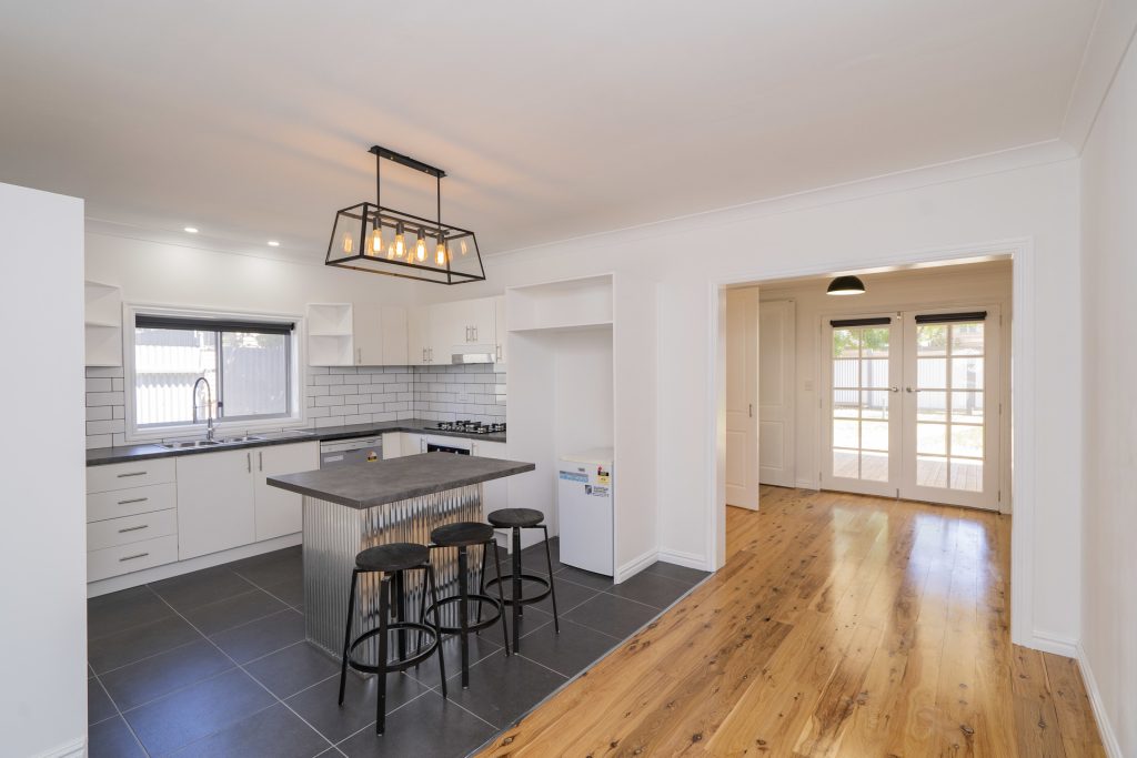 63 Twynam Street, Narrandera NSW 2700 - photo 6