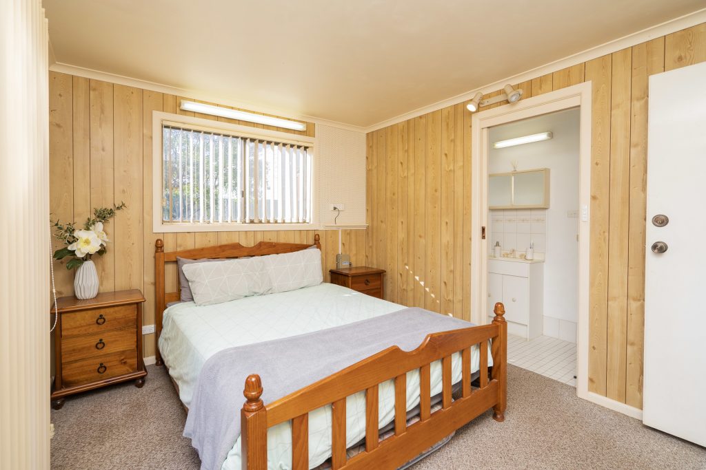 20 William Street, Narrandera NSW 2700 - photo 10