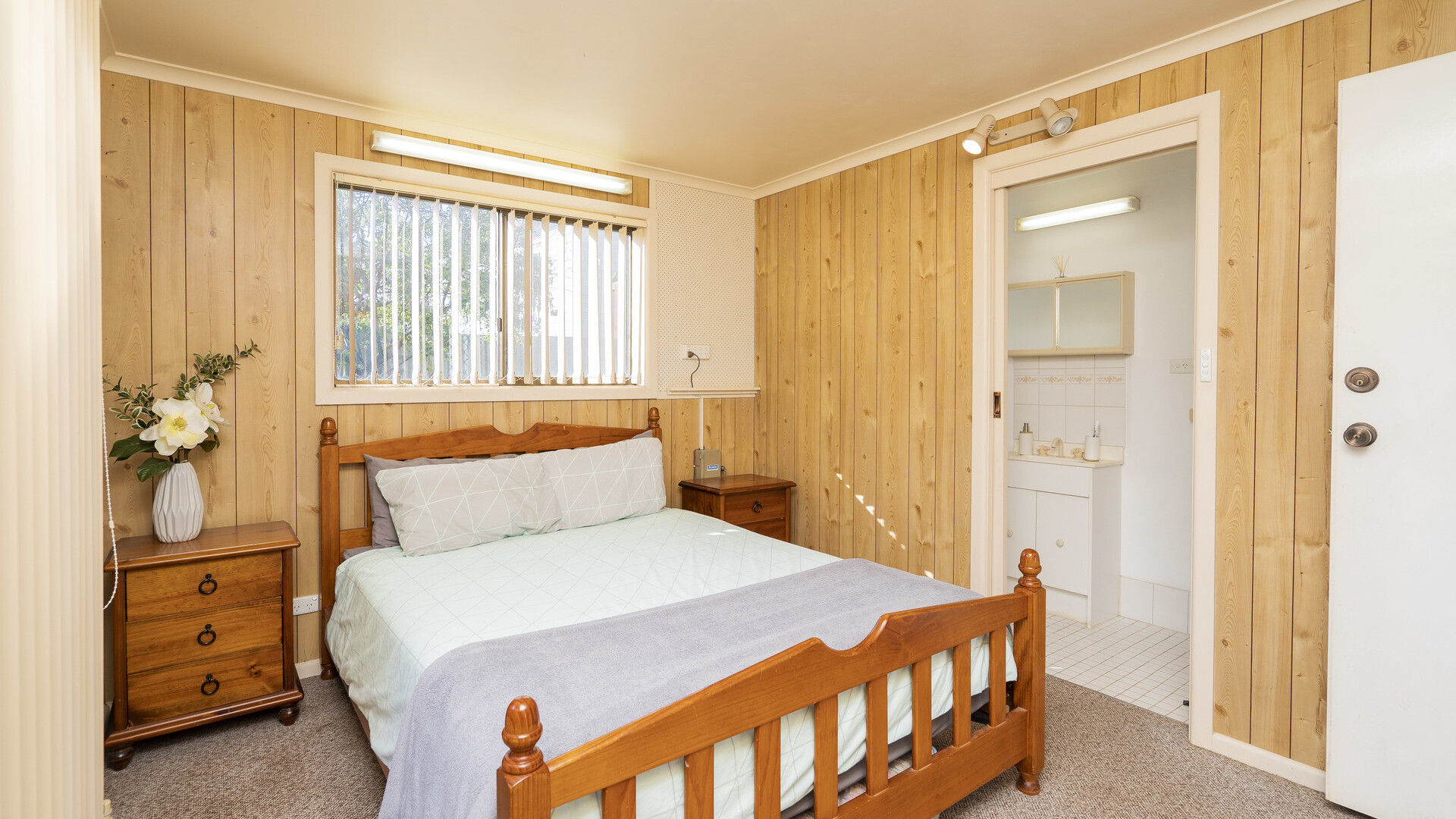 20 William Street, Narrandera NSW 2700 - photo 10