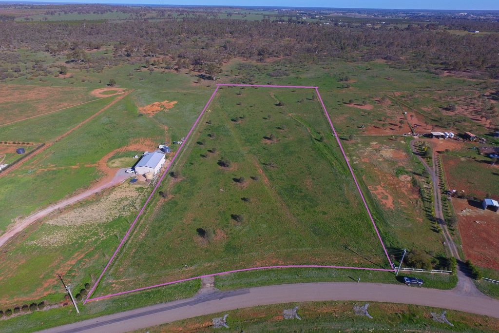 3 Qualitary Road, Leeton NSW 2705 - photo 2