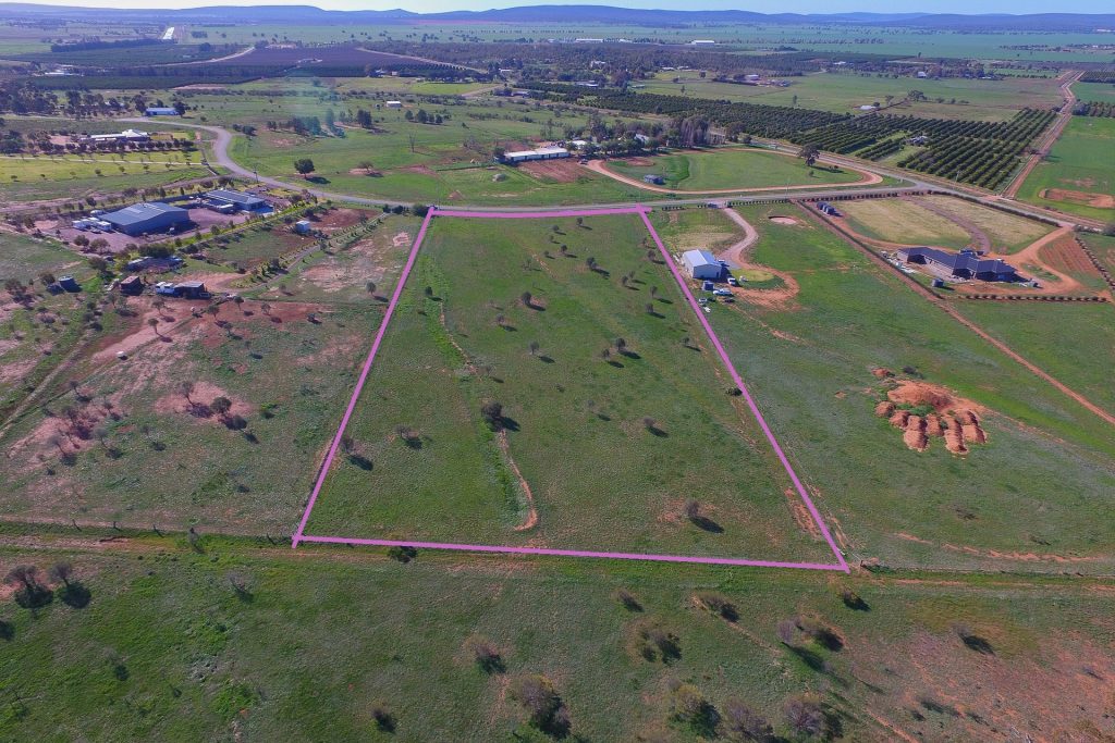 3 Qualitary Road, Leeton NSW 2705 - McGrath Riverina