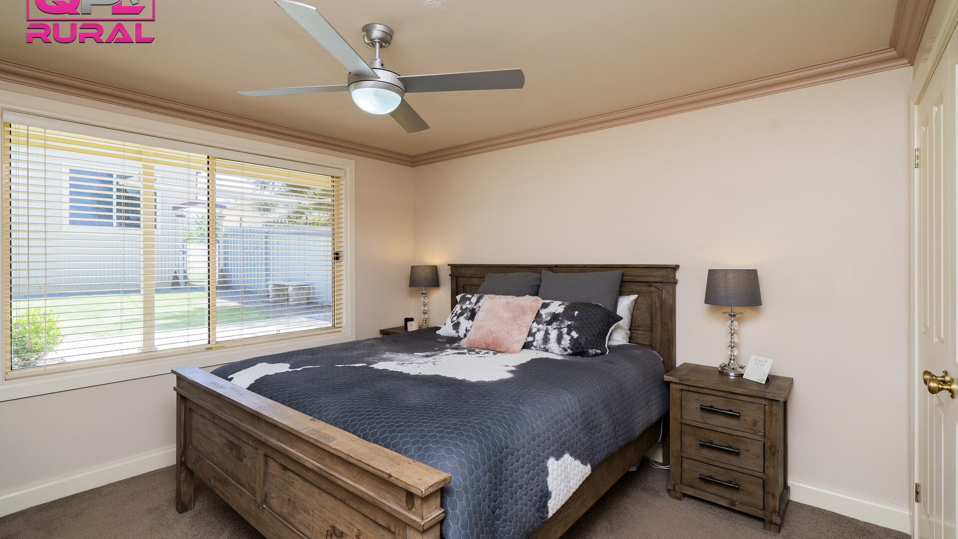 101 Palm Avenue, Leeton NSW 2705 - photo 11