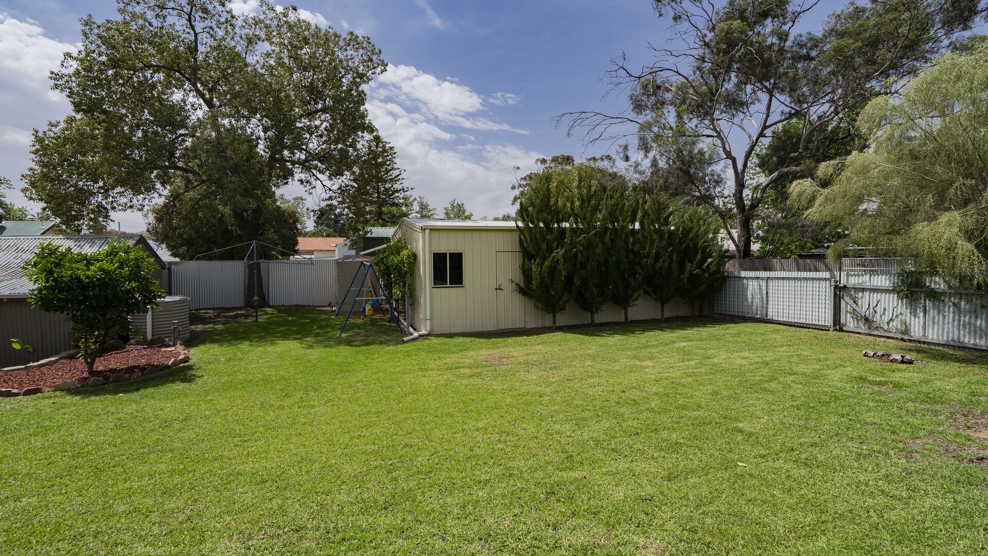 68 Larmer Street, Narrandera NSW 2700 - photo 20