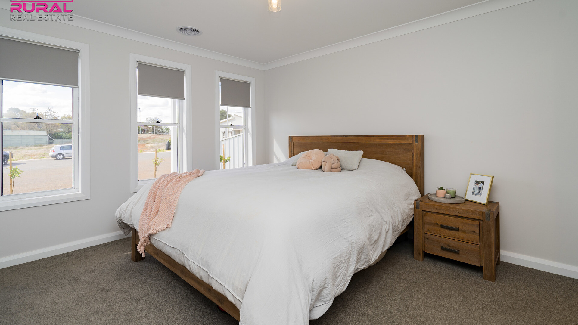8 John Rands Place, Temora NSW 2666 - photo 11