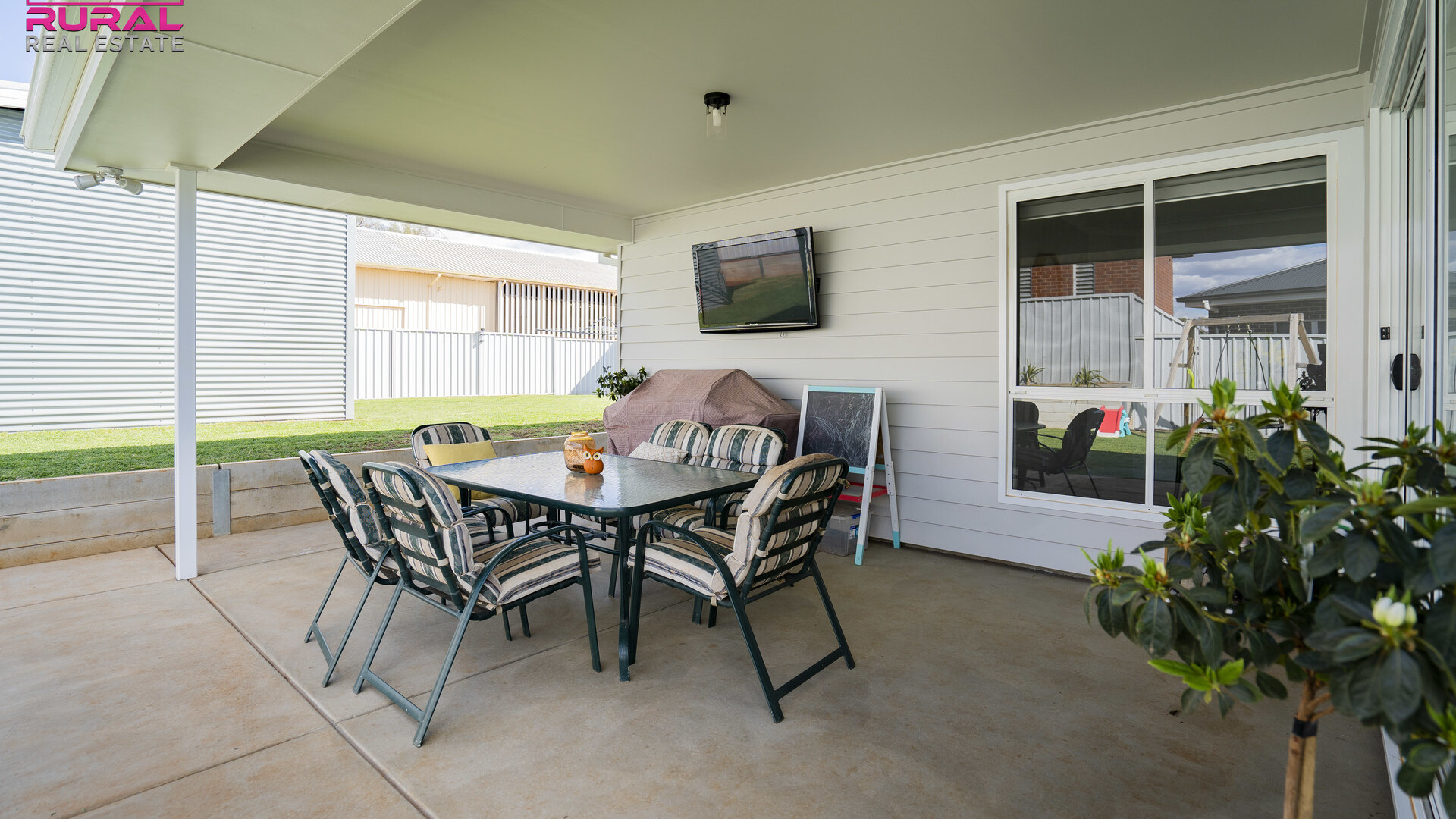 8 John Rands Place, Temora NSW 2666 - photo 21