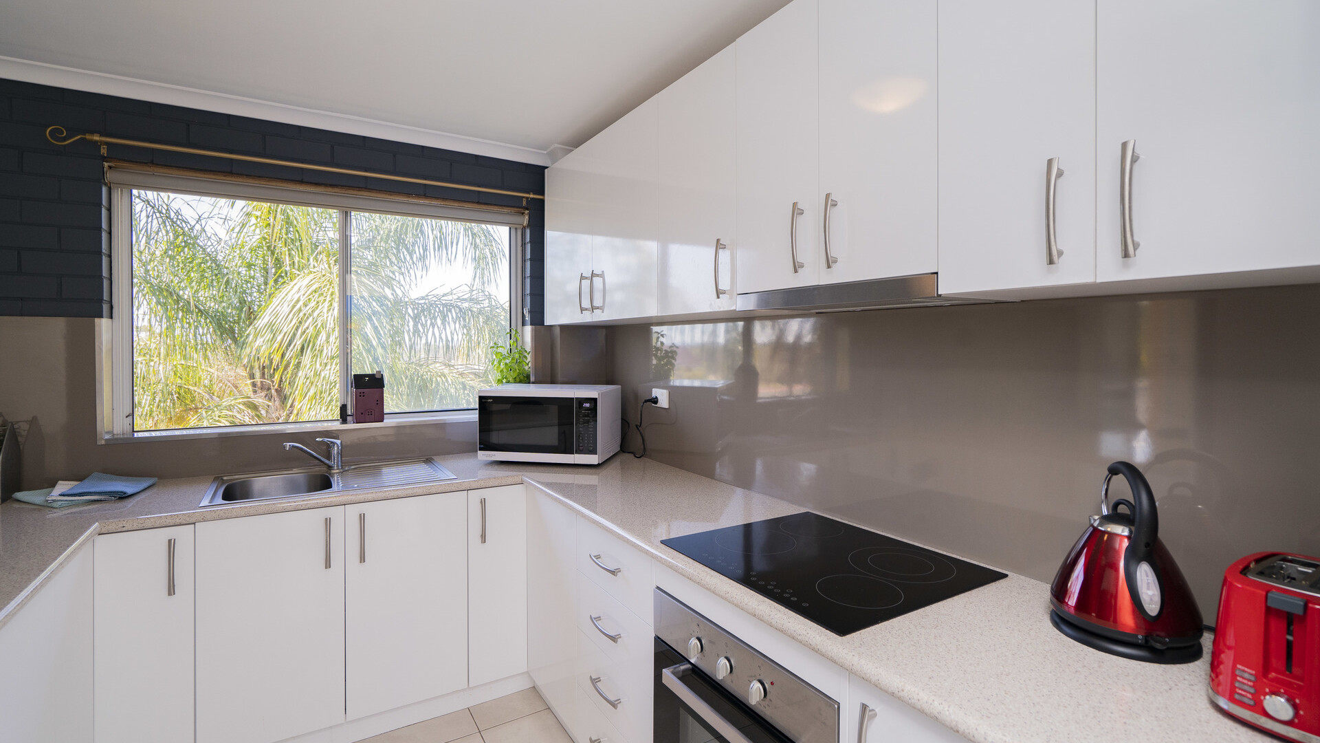 3/76 Wade Avenue, Leeton NSW 2705 - photo 5