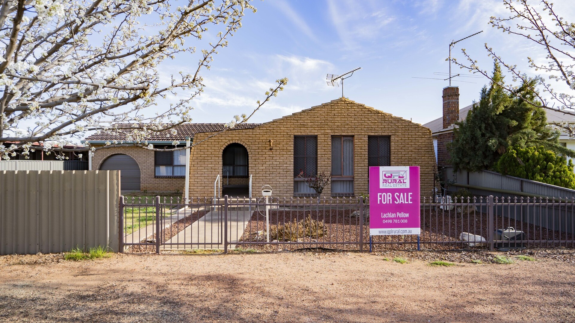 129 Britannia, Temora NSW 2666 - McGrath Riverina