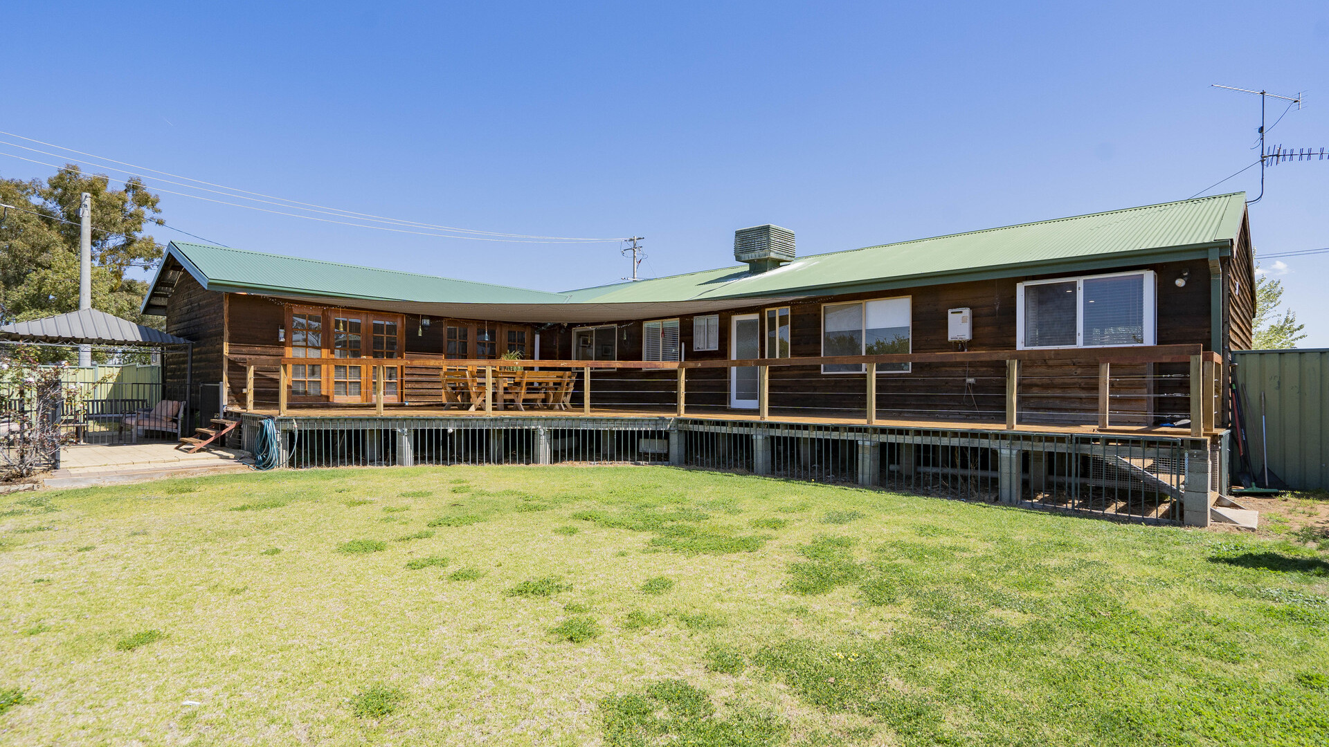 53 Boundary Road, Narrandera NSW 2700 - photo 20