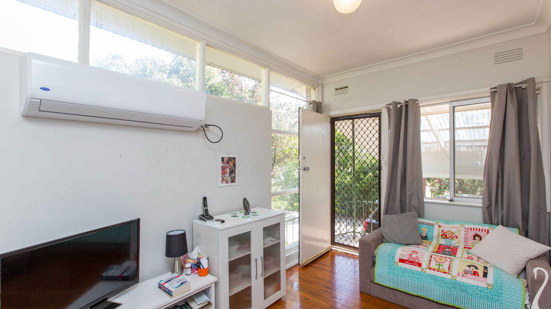 47 Spring Street, Wagga Wagga NSW 2650 - photo 4