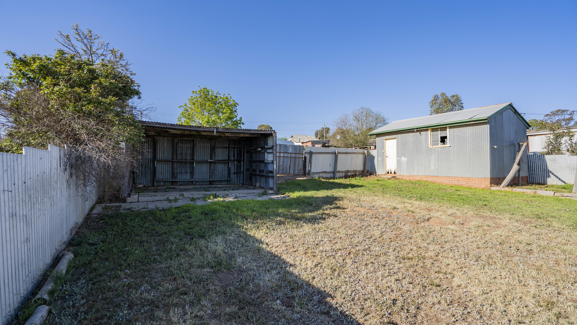 13 Myrtle Street, Narrandera NSW 2700 - photo 12