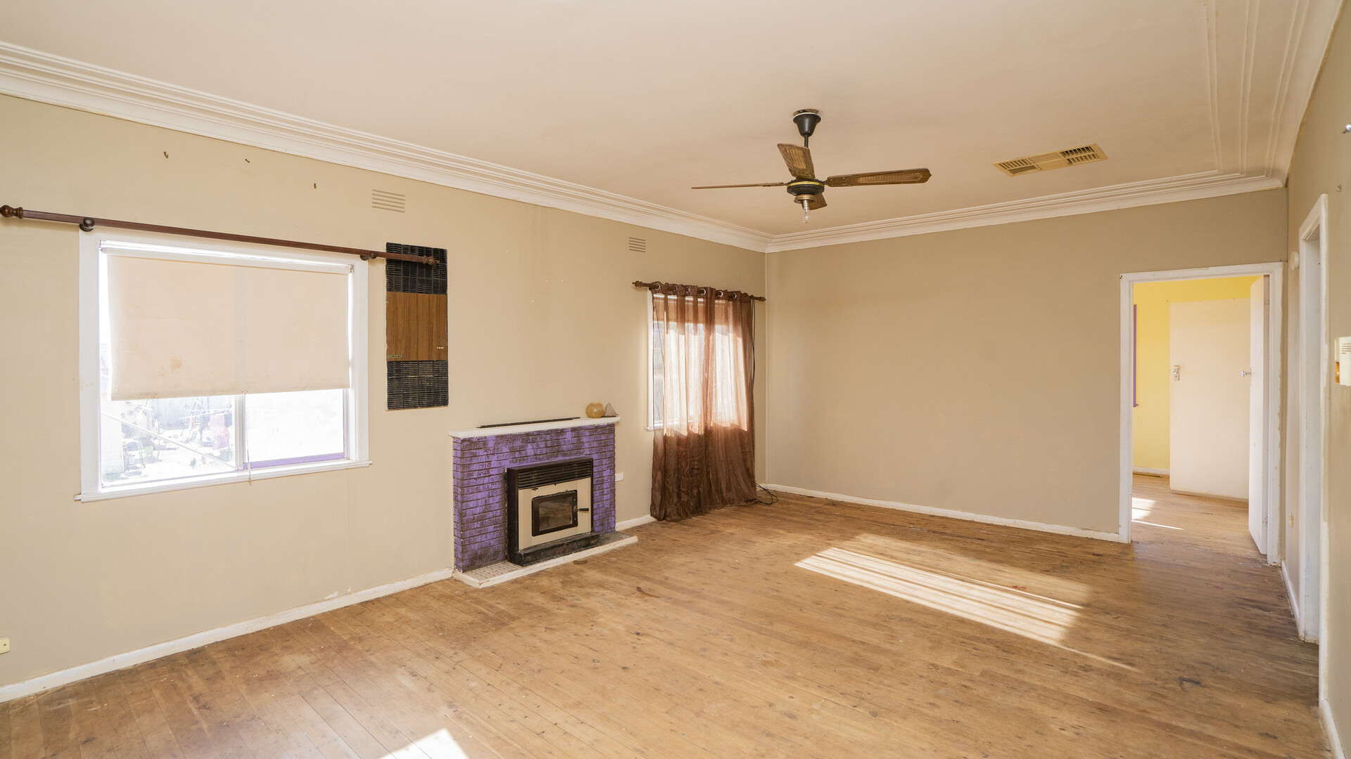 13 Myrtle Street, Narrandera NSW 2700 - photo 4
