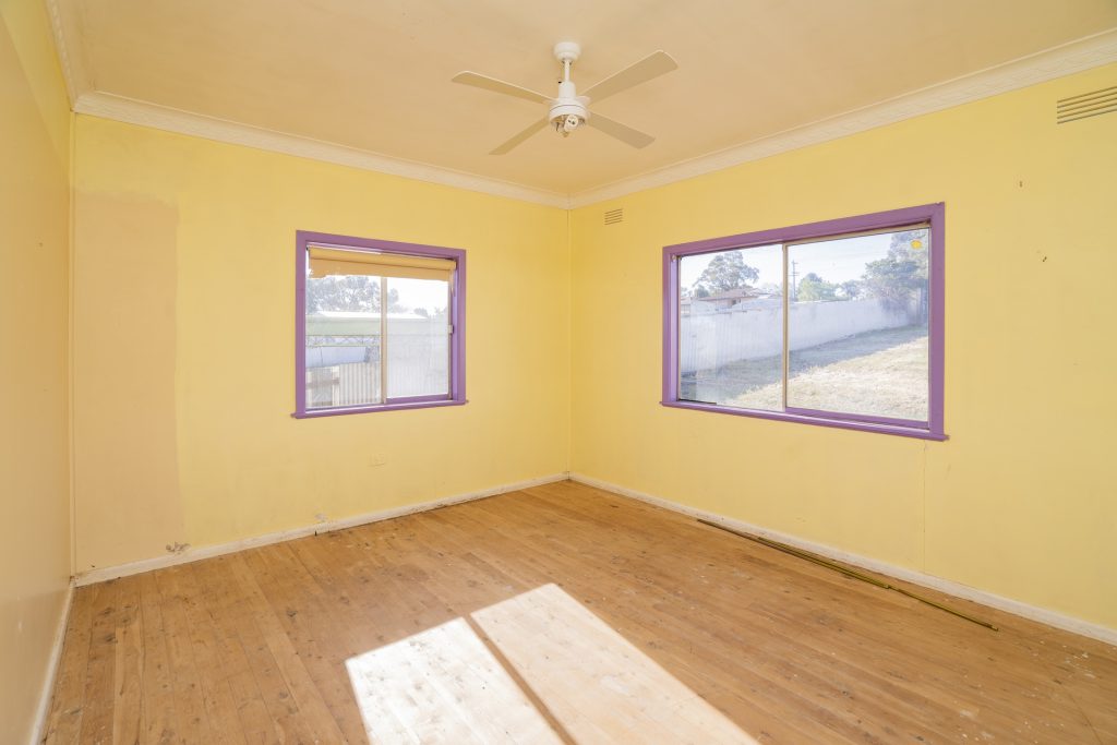 13 Myrtle Street, Narrandera NSW 2700 - photo 8