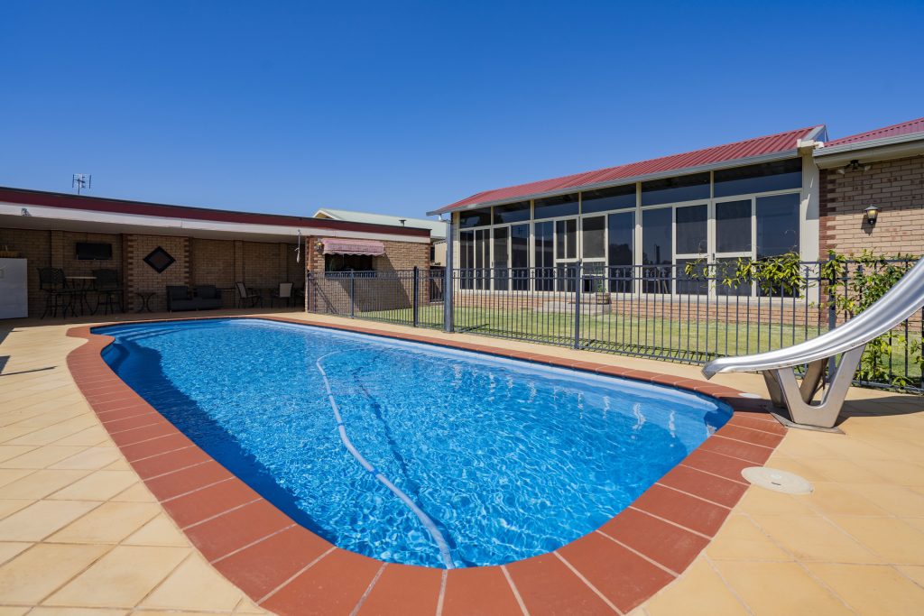 11 Kiesling Drive, Narrandera NSW 2700 - photo 3