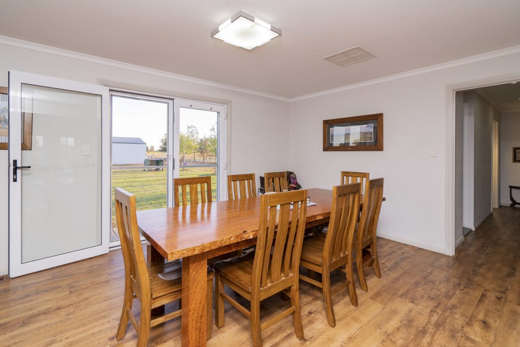 45 Koonadan Road, Leeton NSW 2705 - photo 7