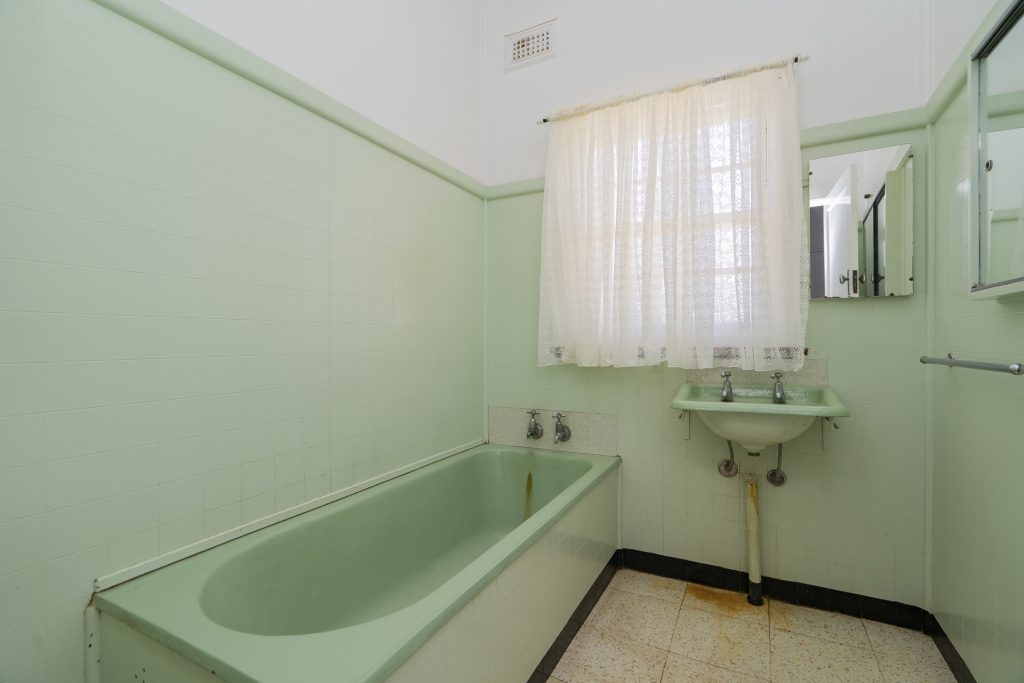 45 Riverine Street, Narrandera NSW 2700 - photo 11