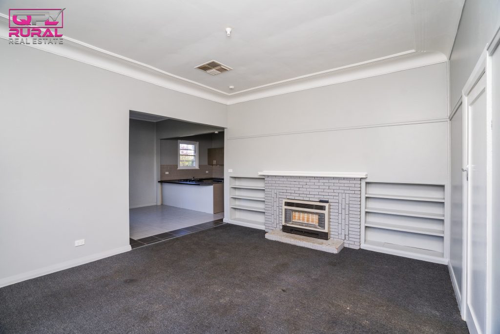 45 Riverine Street, Narrandera NSW 2700 - photo 7