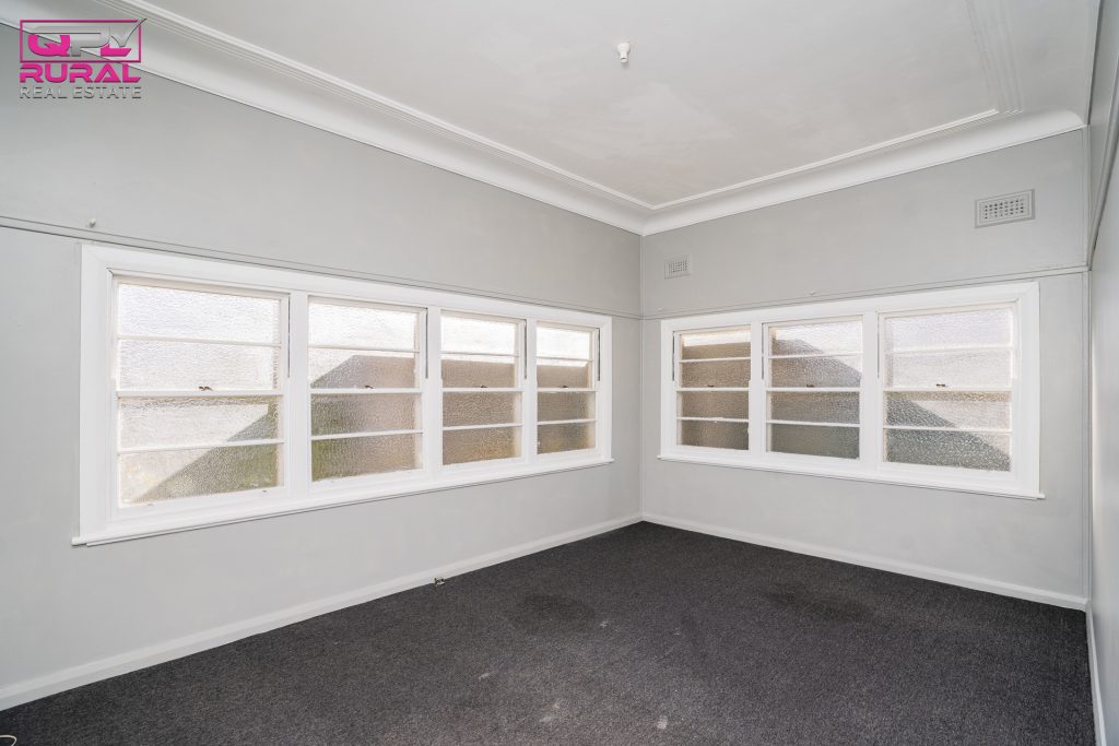 45 Riverine Street, Narrandera NSW 2700 - photo 9