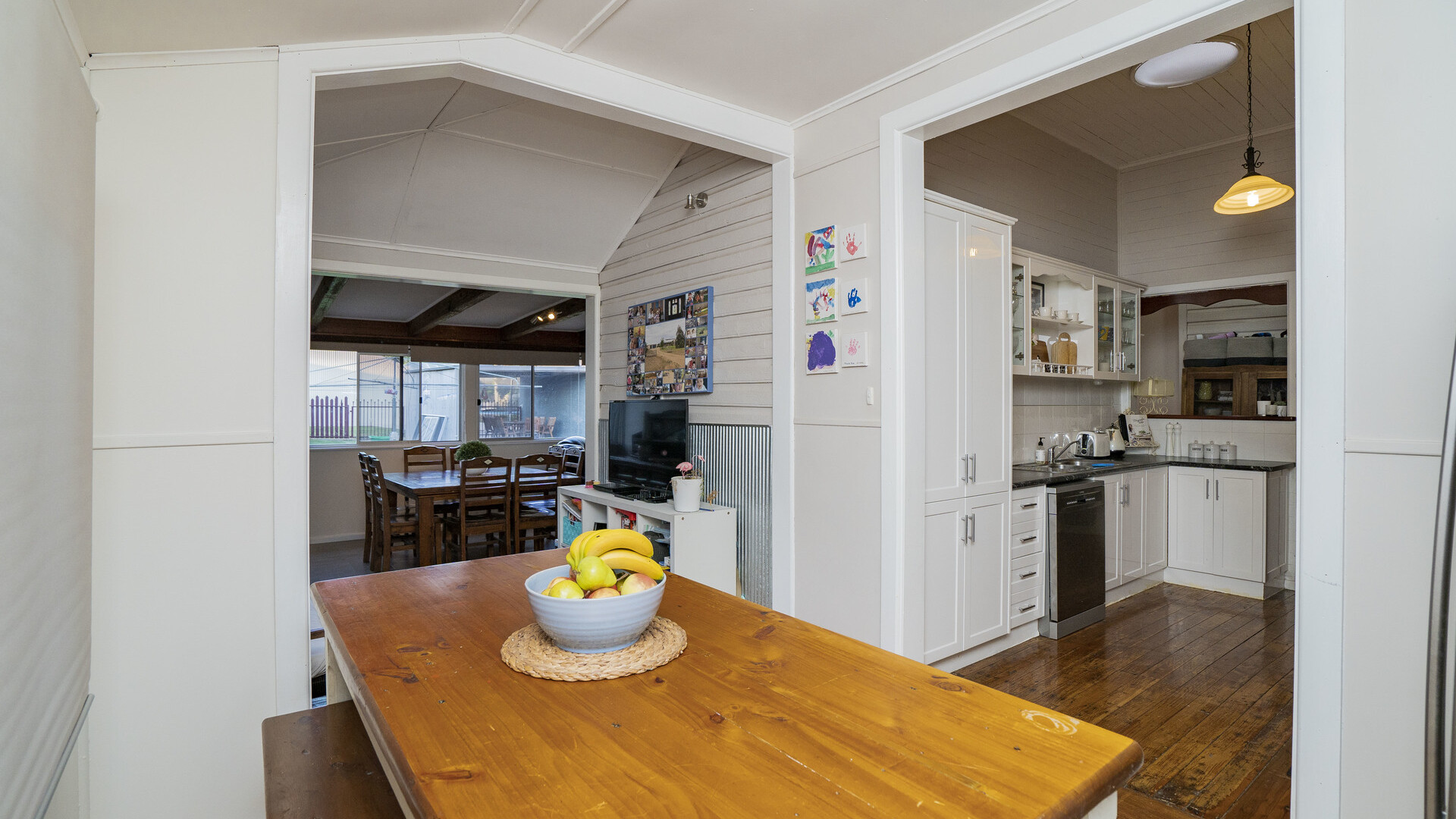 47 Coolibah Street, Leeton NSW 2705 - photo 13
