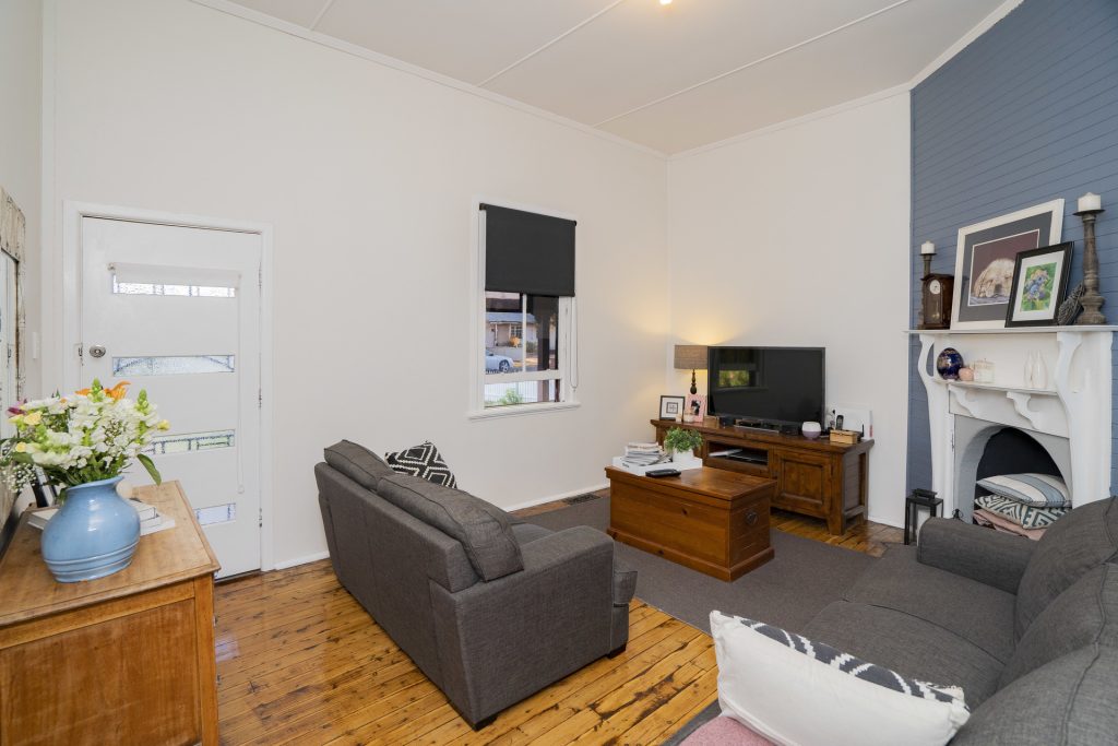 47 Coolibah Street, Leeton NSW 2705 - photo 6