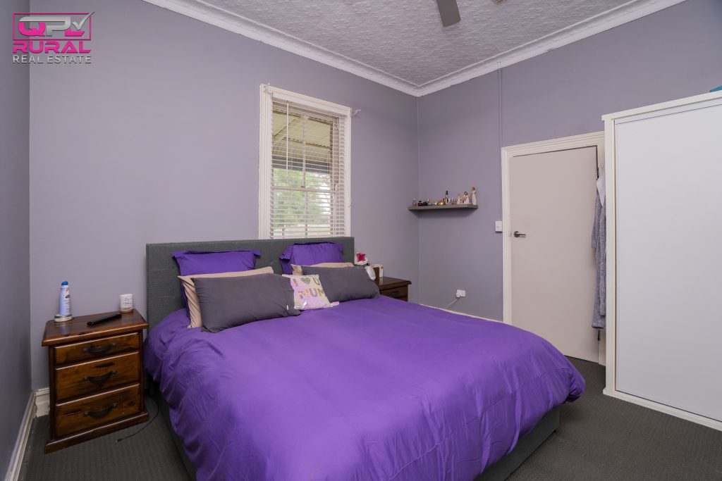 89 Crowley Street, Temora NSW 2666 - photo 8