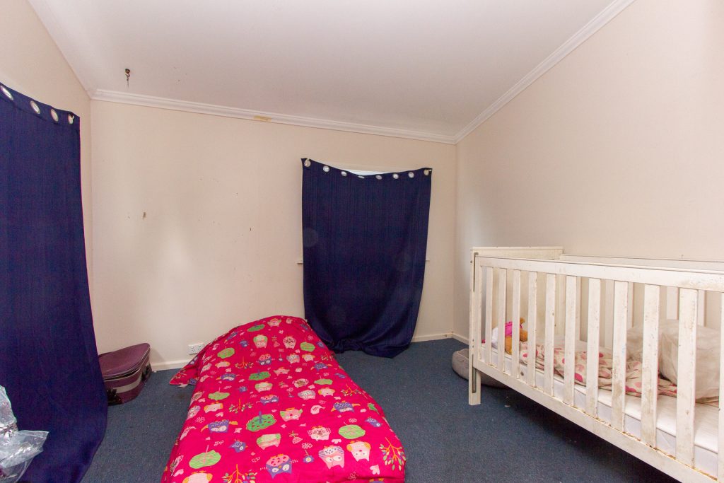 216 Brisbane Street, Leeton NSW 2705 - photo 6