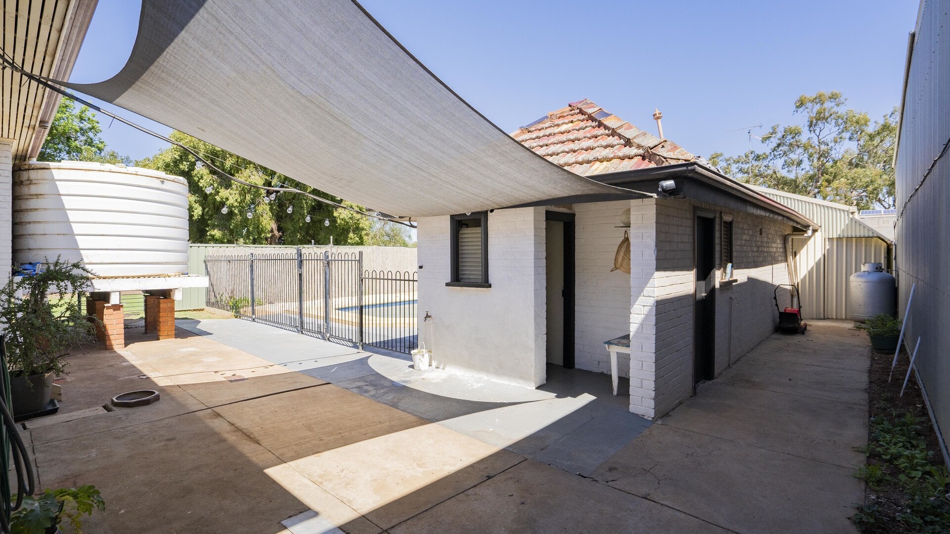 70 Yapunyah Street, Barellan NSW 2665 - photo 20