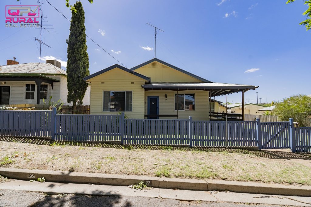 27 William Street, Narrandera NSW 2700 - photo 32