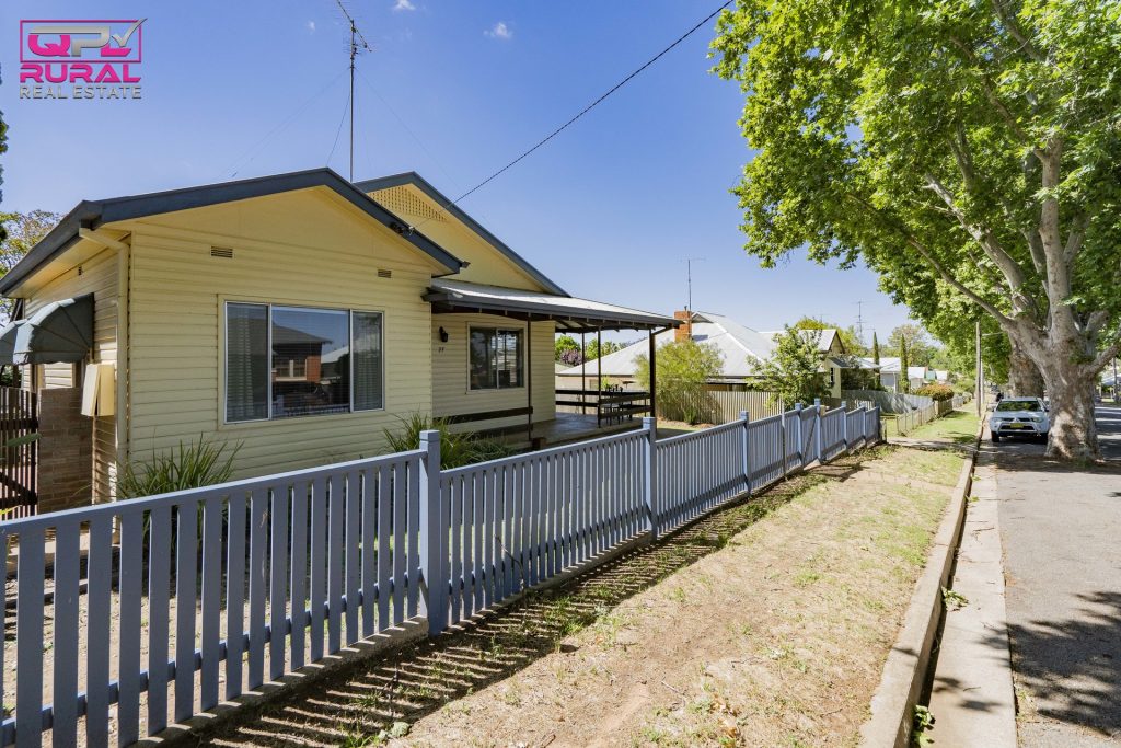 27 William Street, Narrandera NSW 2700 - photo 33