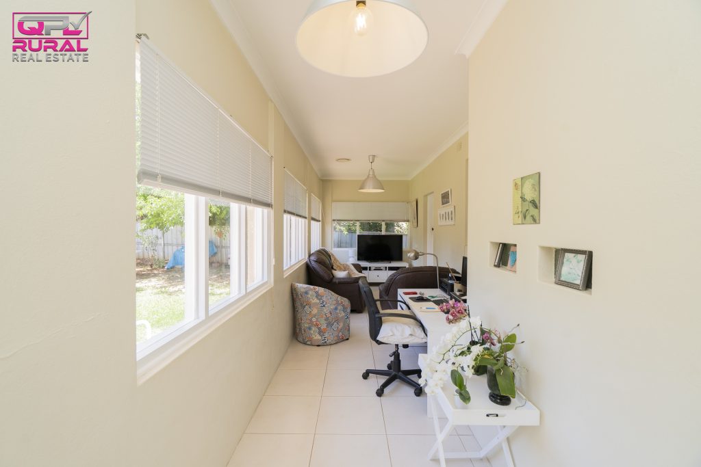 161 Kitchener Road, Temora NSW 2666 - photo 13