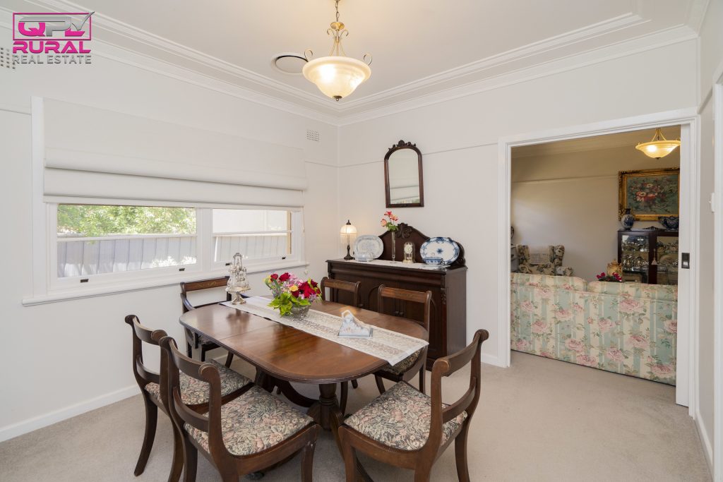 161 Kitchener Road, Temora NSW 2666 - photo 8