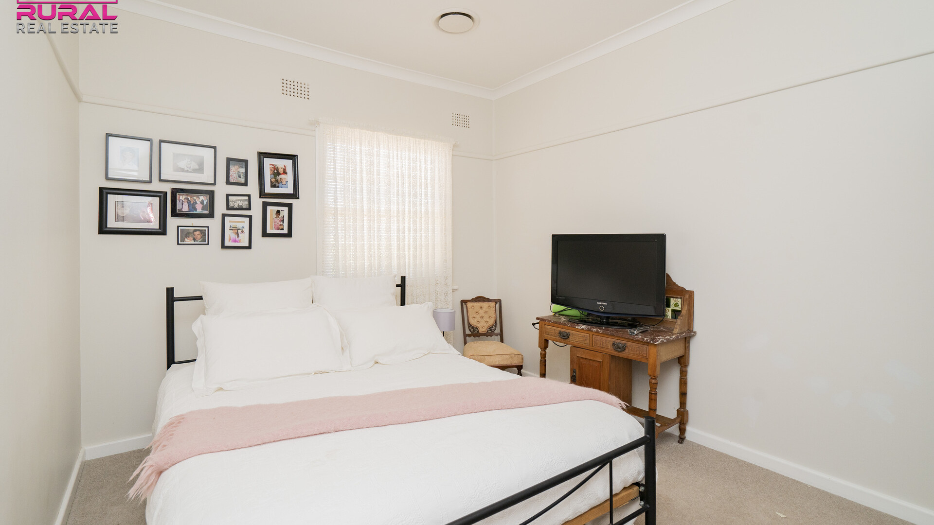 161 Kitchener Road, Temora NSW 2666 - photo 10