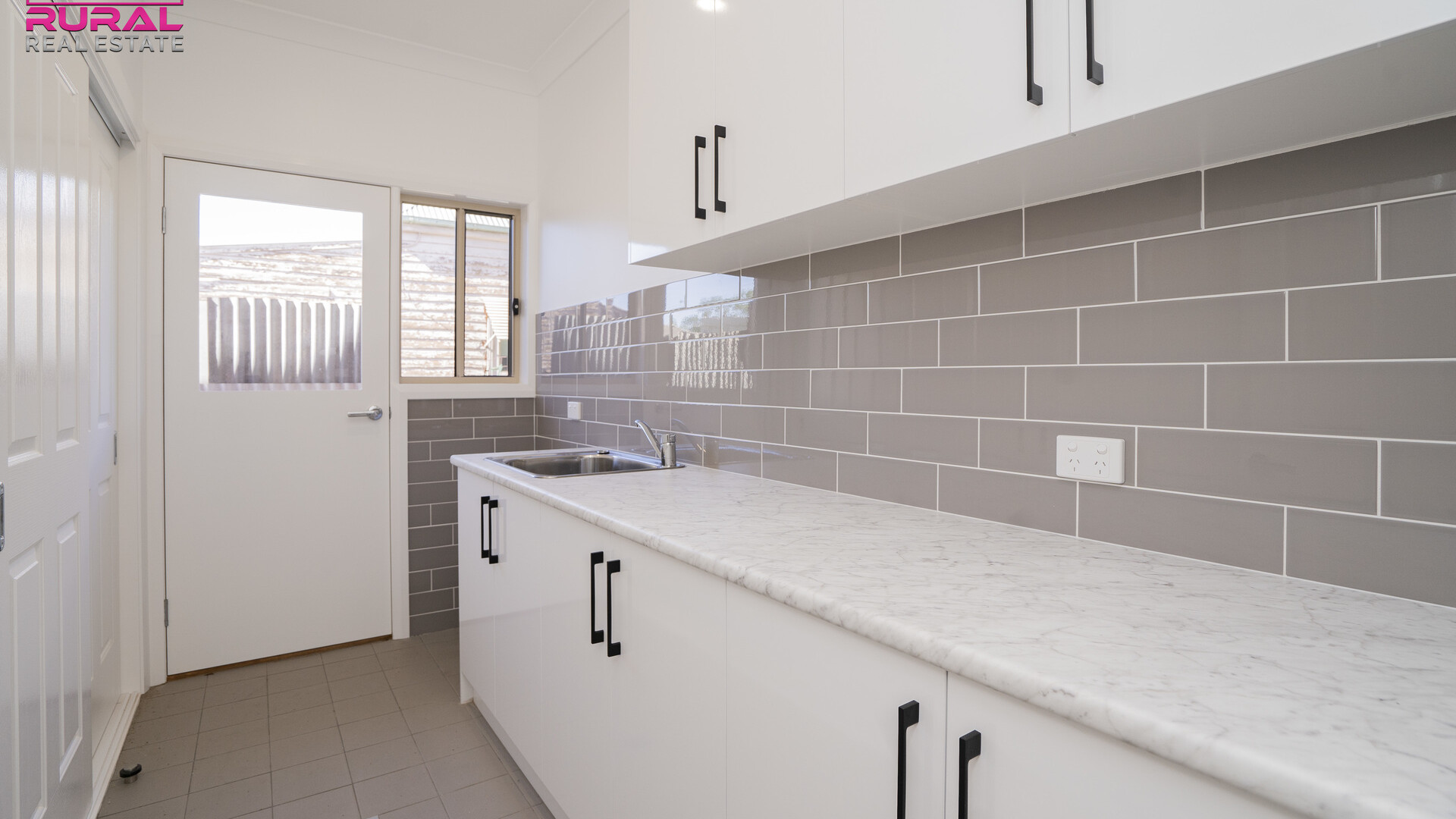 29B Charles Street, Narrandera NSW 2700 - photo 8