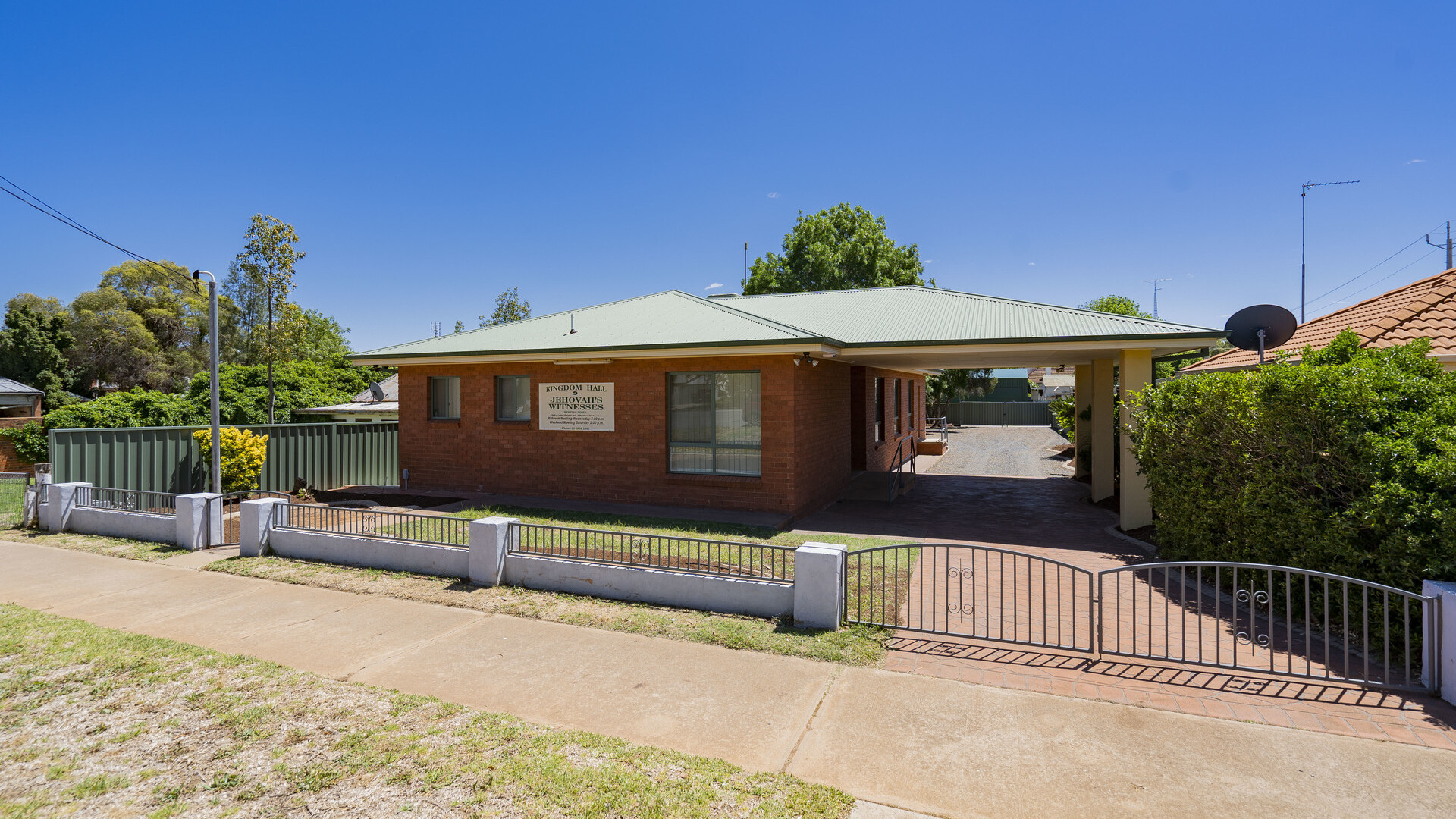 91 Larmer Street, Narrandera NSW 2700 - photo 2