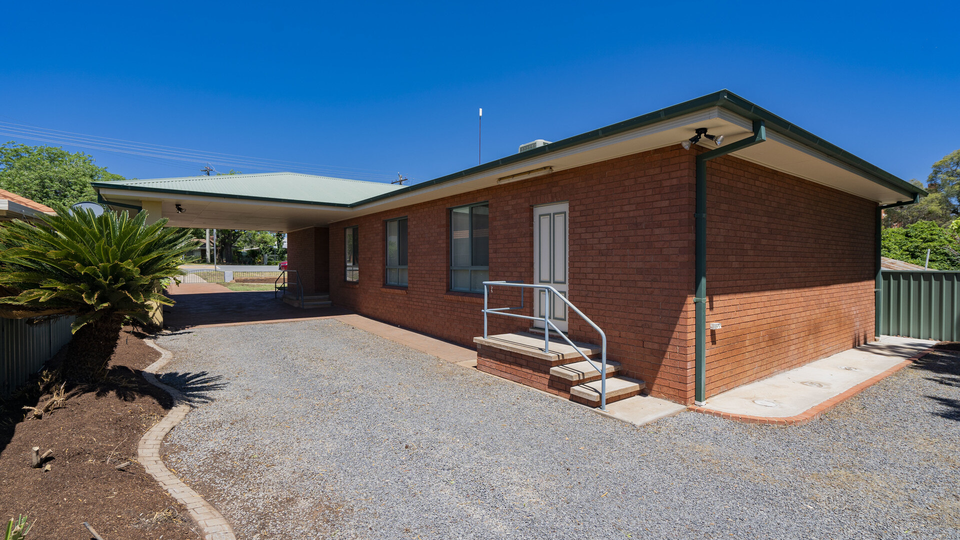 91 Larmer Street, Narrandera NSW 2700 - photo 17