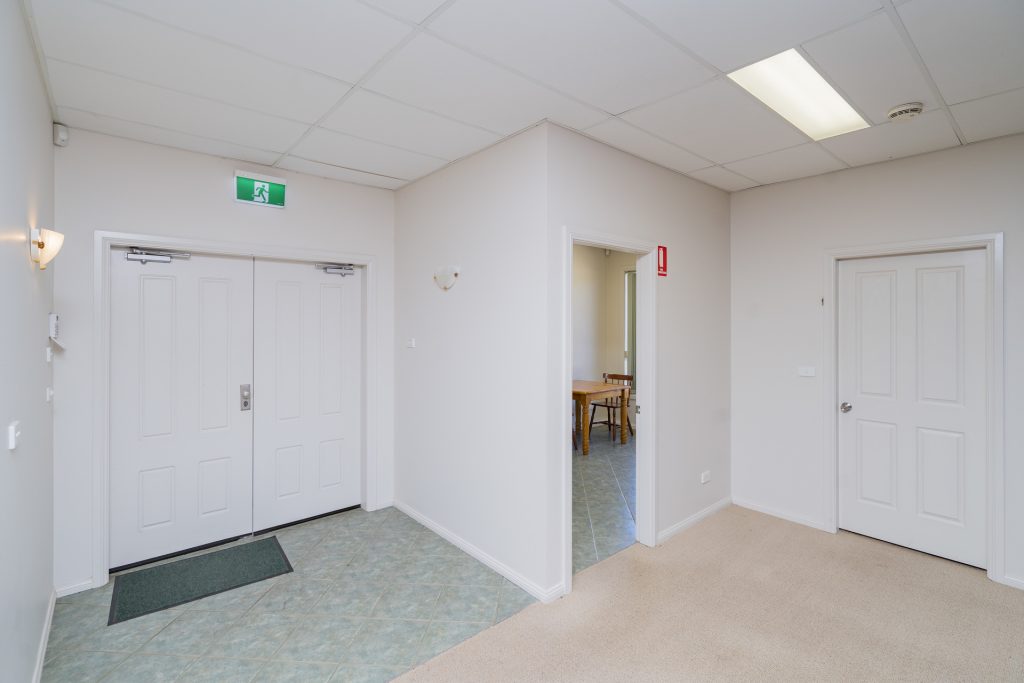 91 Larmer Street, Narrandera NSW 2700 - photo 6
