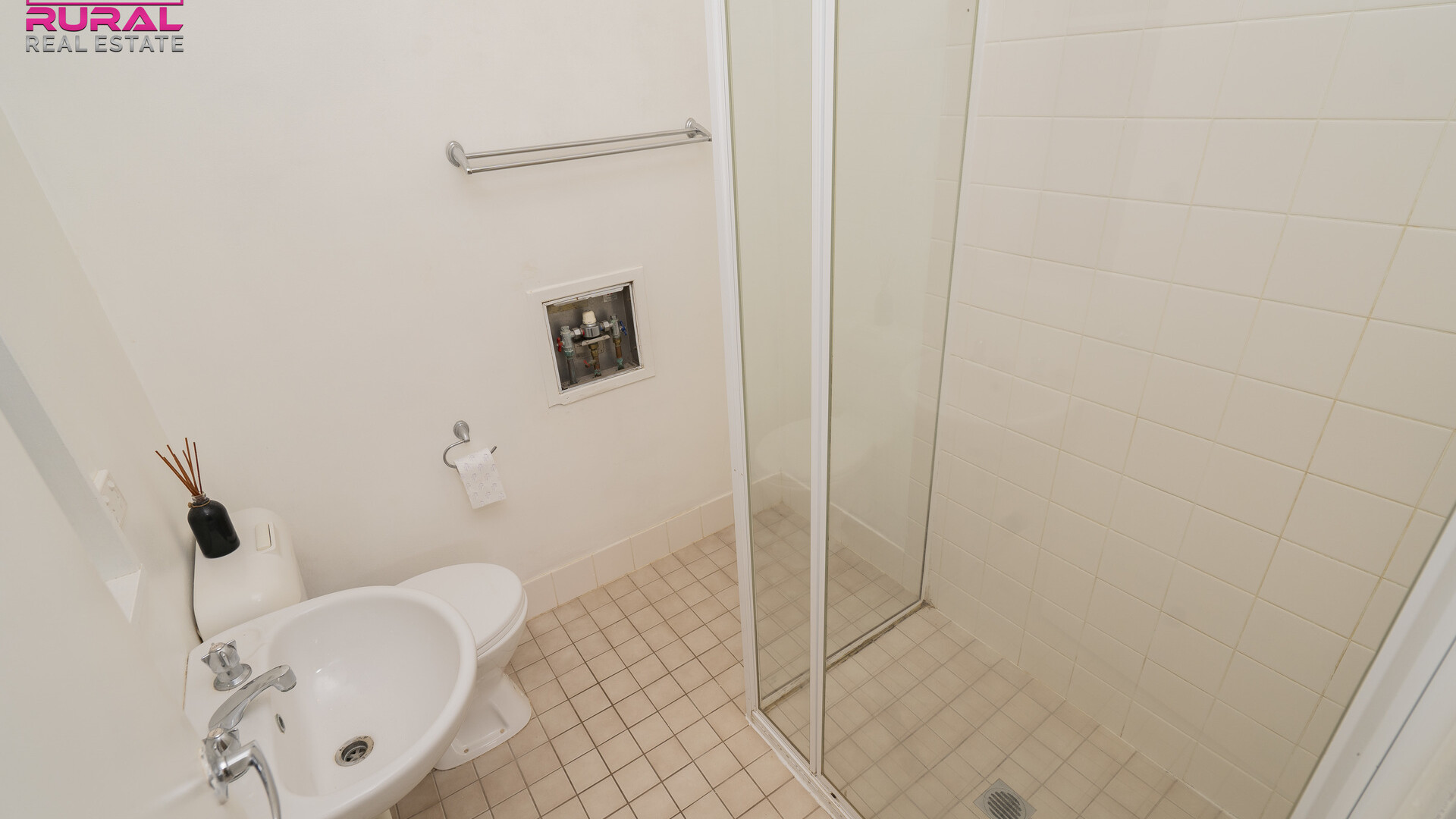 22 Frederica Street, Narrandera NSW 2700 - photo 12