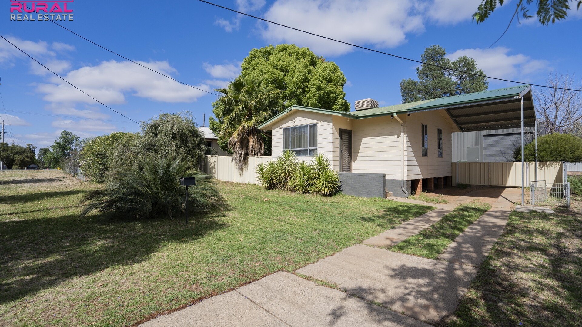 22 Frederica Street, Narrandera NSW 2700 - photo 15