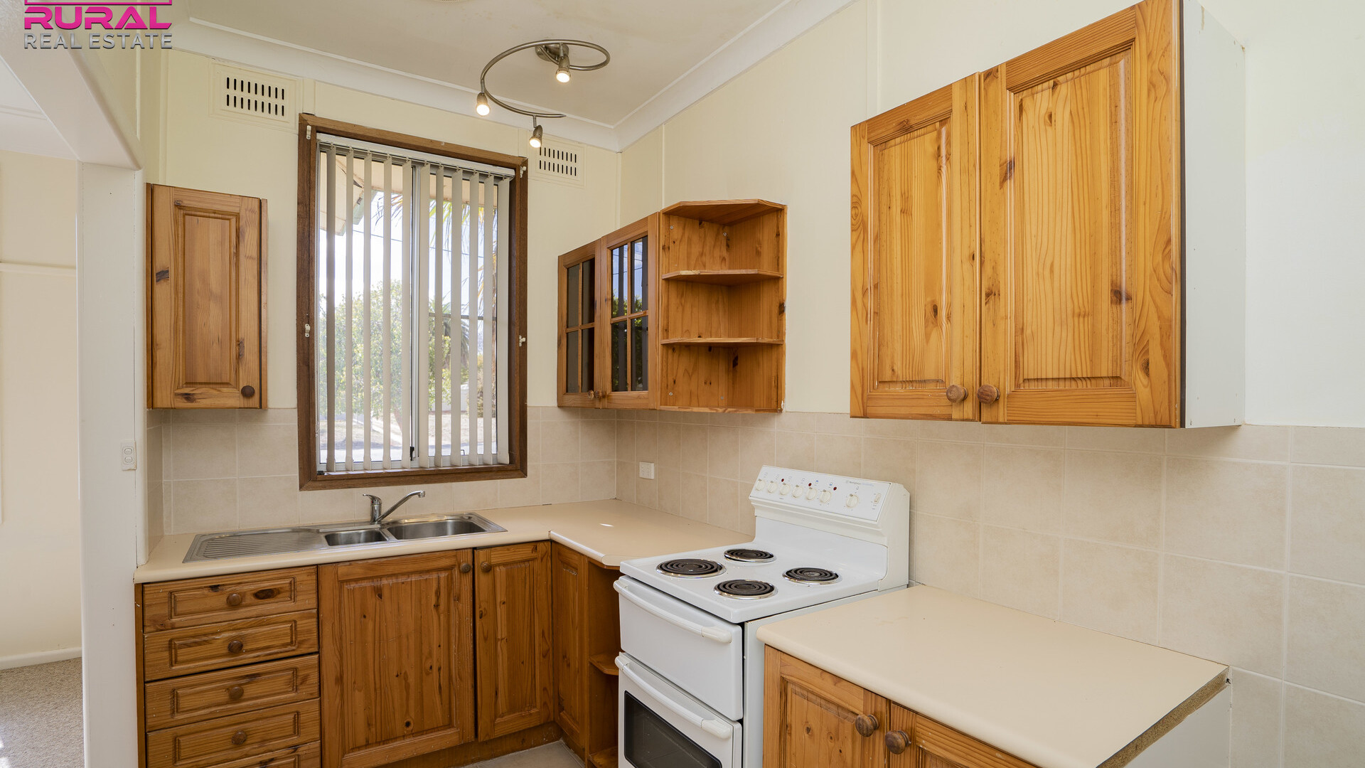 22 Frederica Street, Narrandera NSW 2700 - photo 3