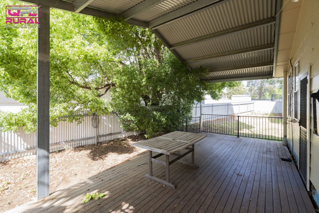 22 Frederica Street, Narrandera NSW 2700 - photo 27