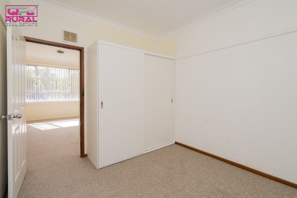 22 Frederica Street, Narrandera NSW 2700 - photo 7