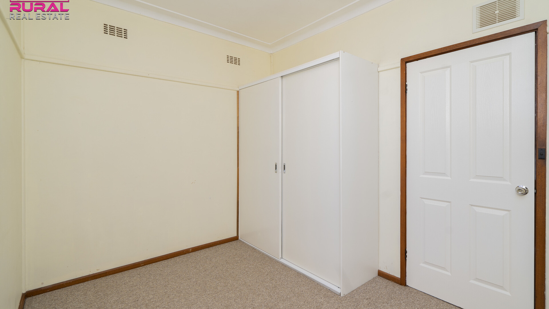 22 Frederica Street, Narrandera NSW 2700 - photo 10