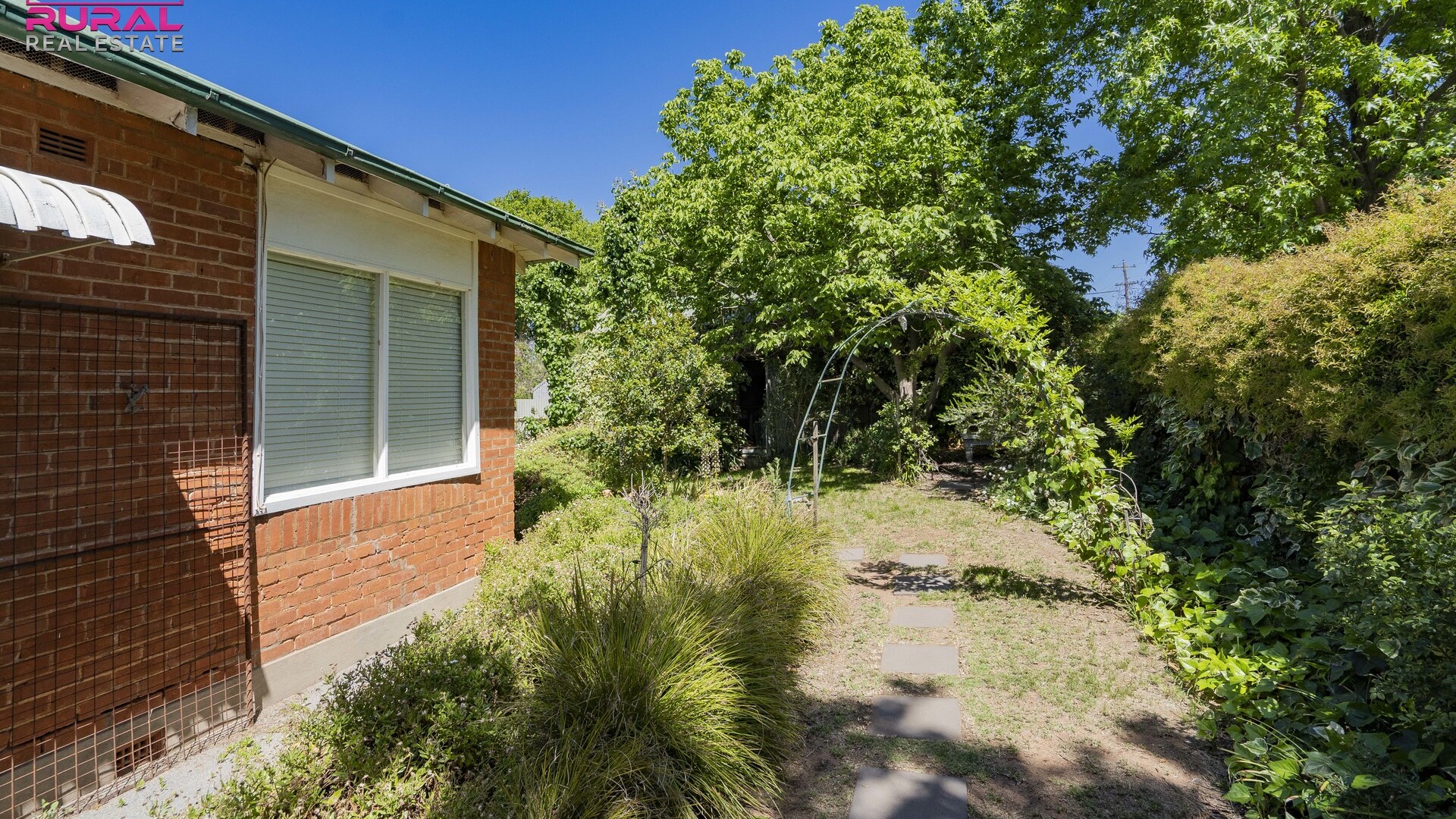 20 May Street, Narrandera NSW 2700 - photo 27