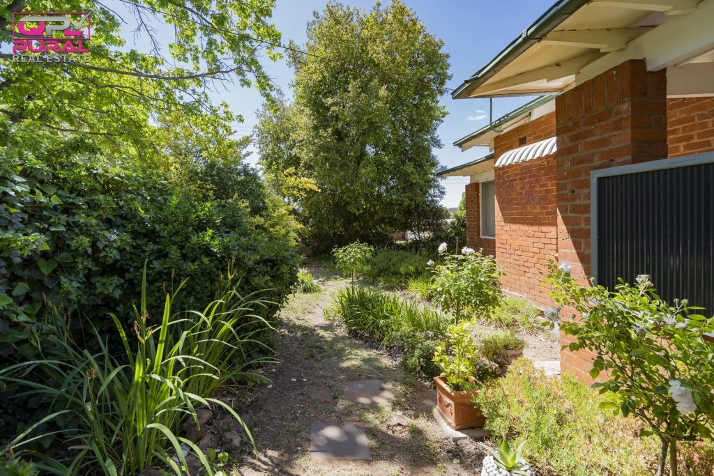 20 May Street, Narrandera NSW 2700 - photo 33