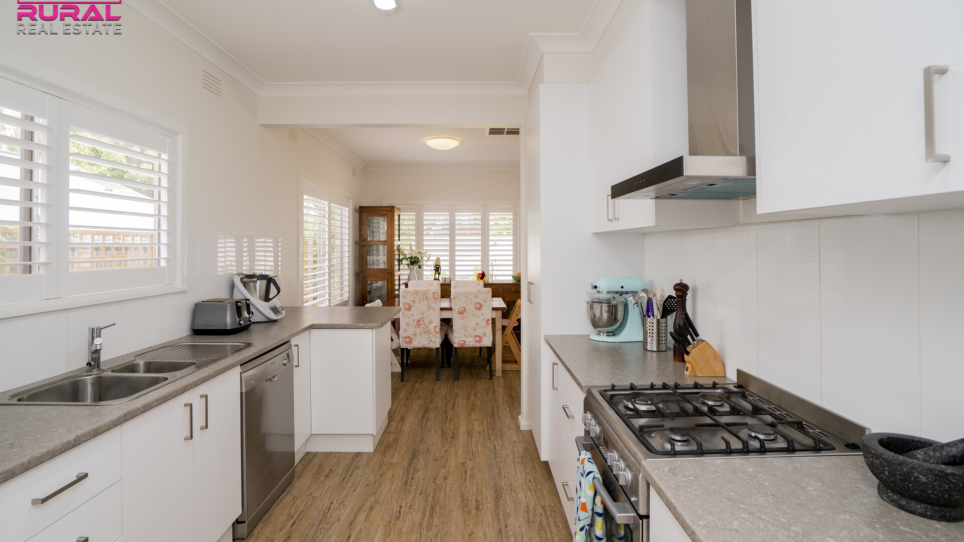 14 Roberts Street, Narrandera NSW 2700 - photo 6