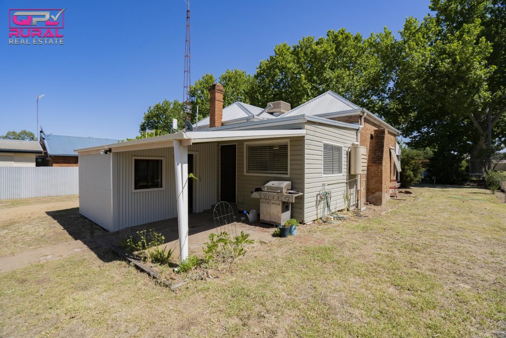 198 Audley Street, Narrandera NSW 2700 - photo 12