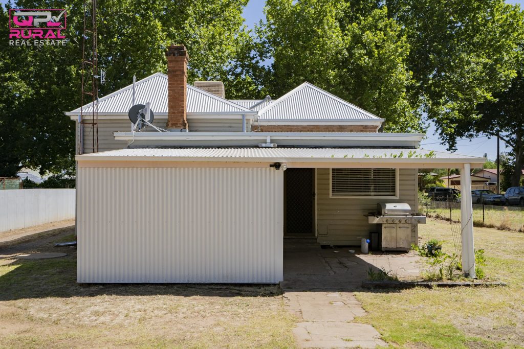 198 Audley Street, Narrandera NSW 2700 - photo 10