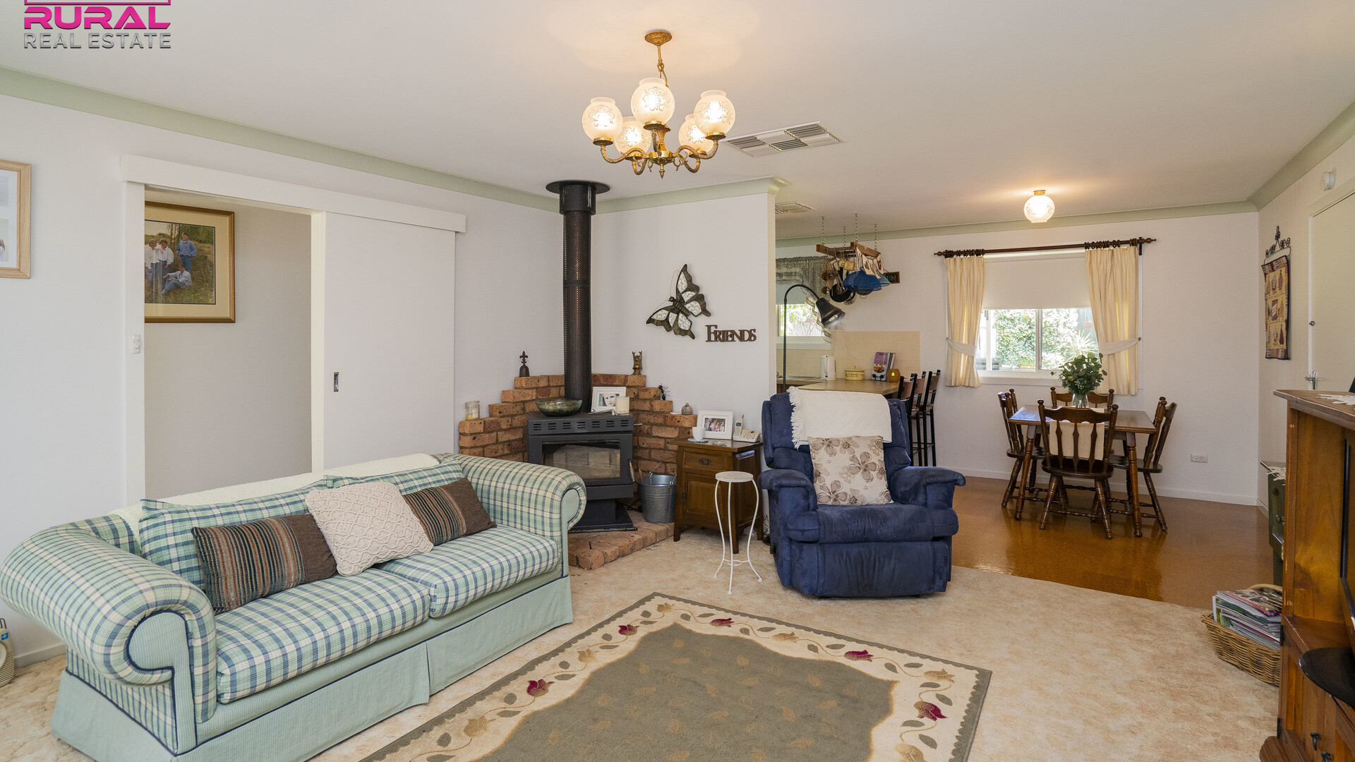 21 Audley Street, Narrandera NSW 2700 - photo 4