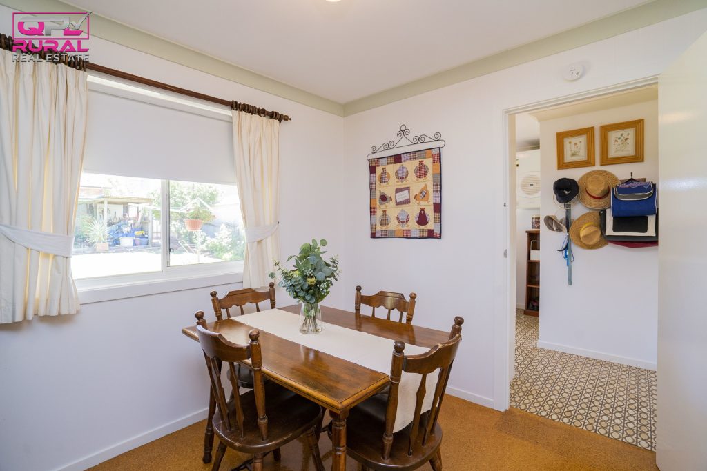 21 Audley Street, Narrandera NSW 2700 - photo 7